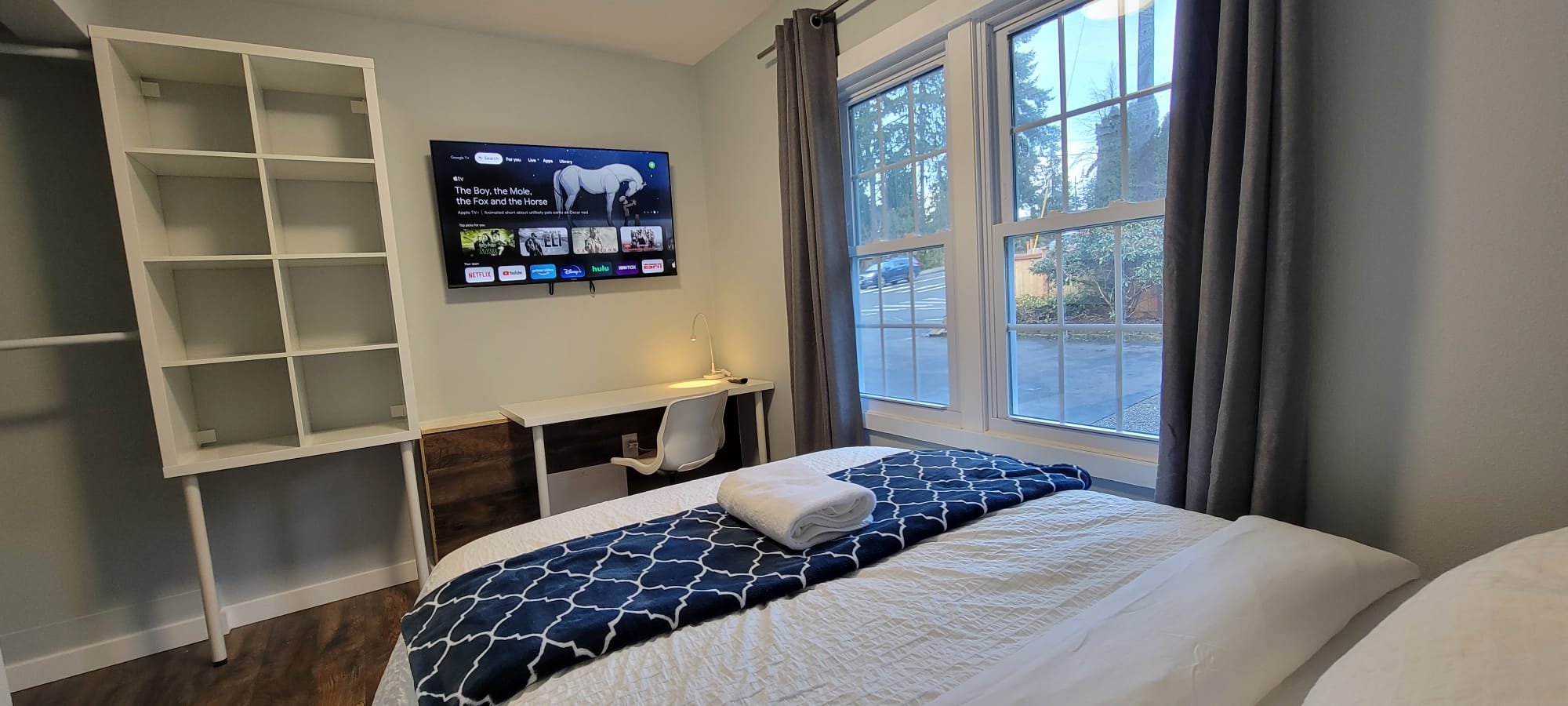 Shoreline House: 19925 Wallingford Ave N