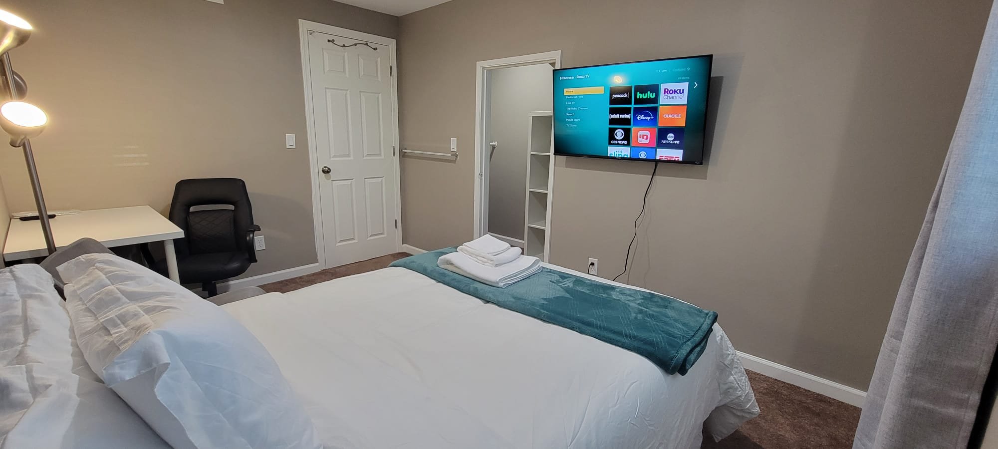 Shoreline House: 1803 North 200th Street