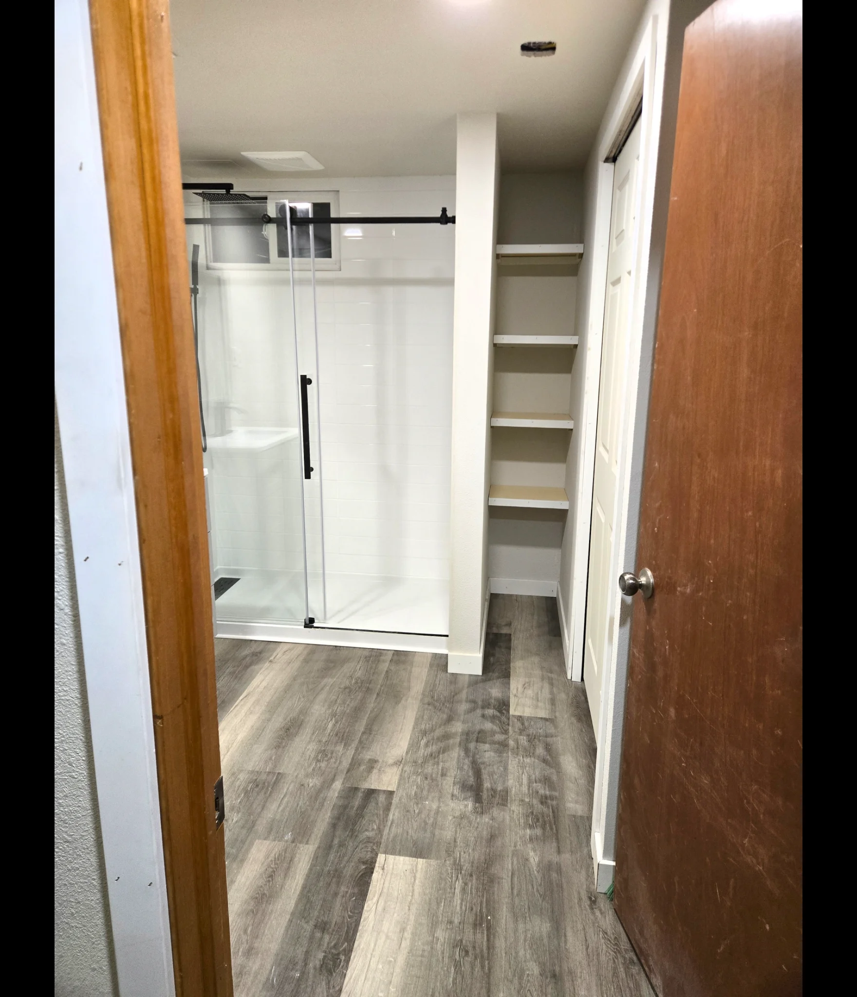 Broomfield House: 205 Cypress Cir