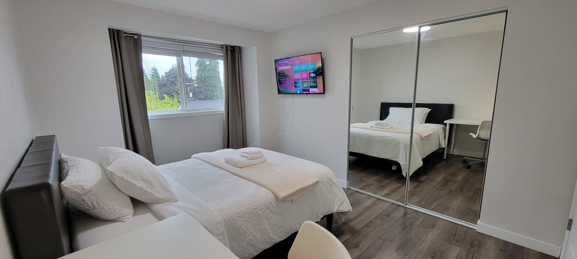 Edmonds House: 8029 240th St SW