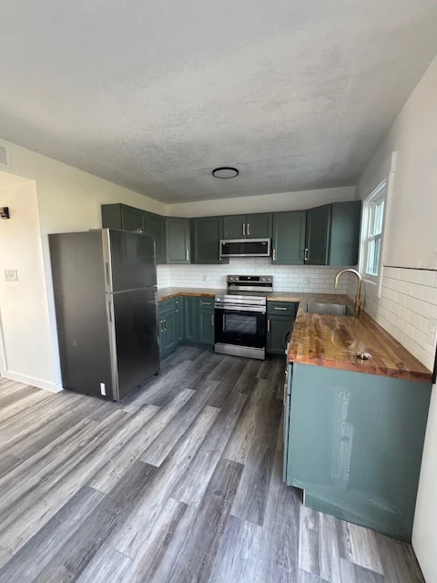 Union City Apartment: 1230 Pleasant Valley Rd