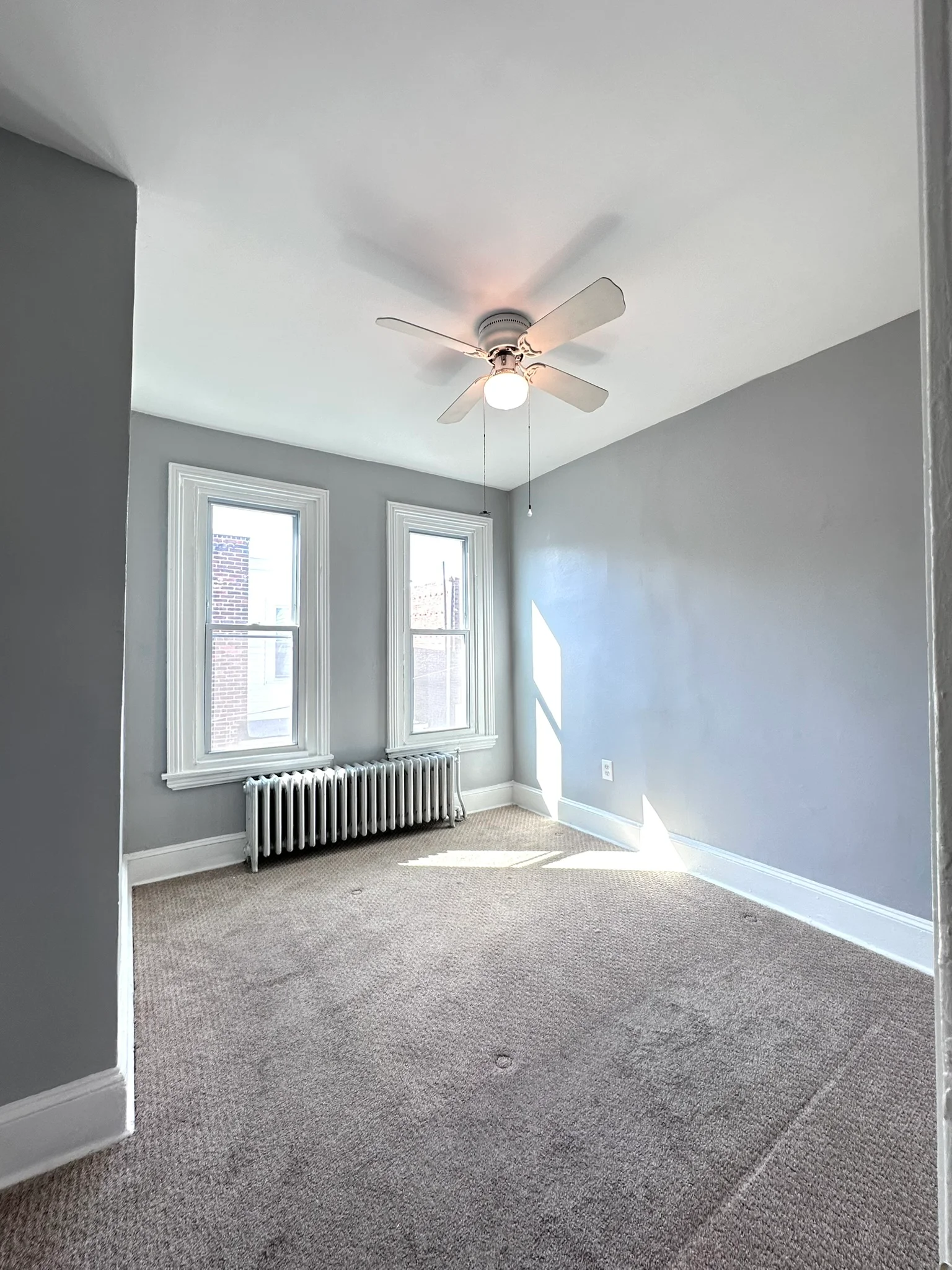 Philadelphia House: 1832 Dudley St