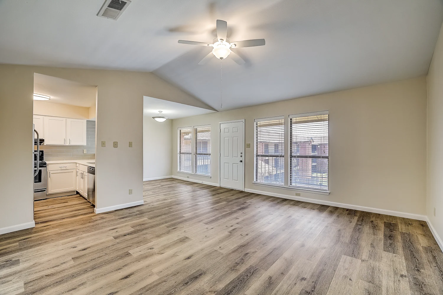 austin Apartment: 8615 rockwood ln