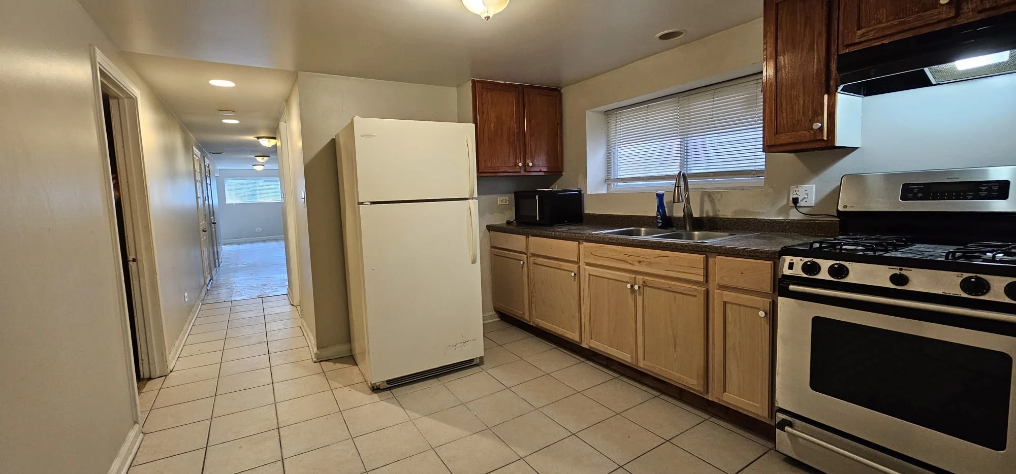 Chicago Apartment: 2308 N Meade Ave