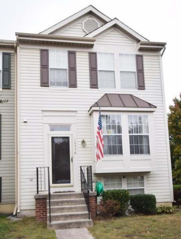 Manassas Townhome: 10636 Winfield Loop