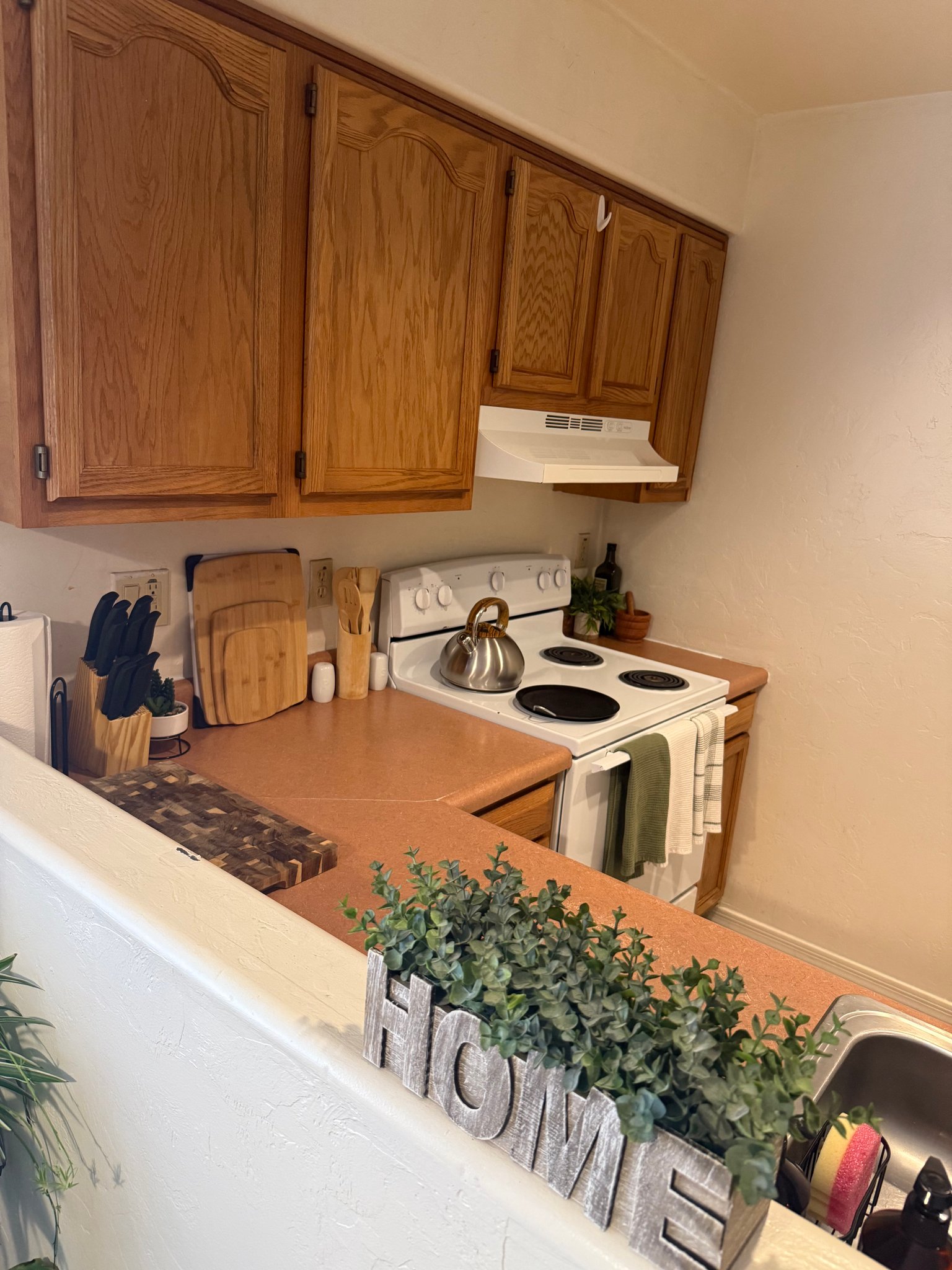Nogales Apartment: 2536 North Corinthian Garden Drive, Unit 4