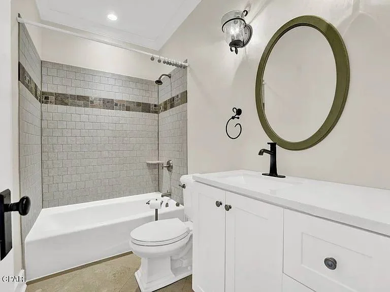 Panama City Beach House: 5434 Hopetown Ln