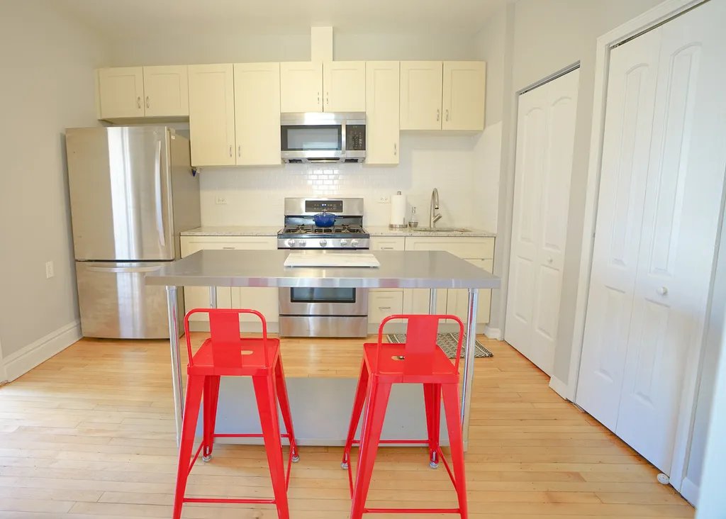 Chicago Multiplex: 2940 N Allen Ave