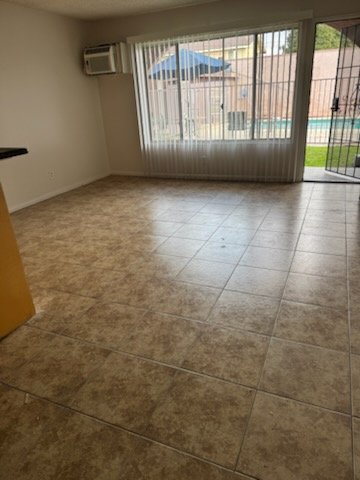 Bellflower Apartment: 10030 Alondra blvd