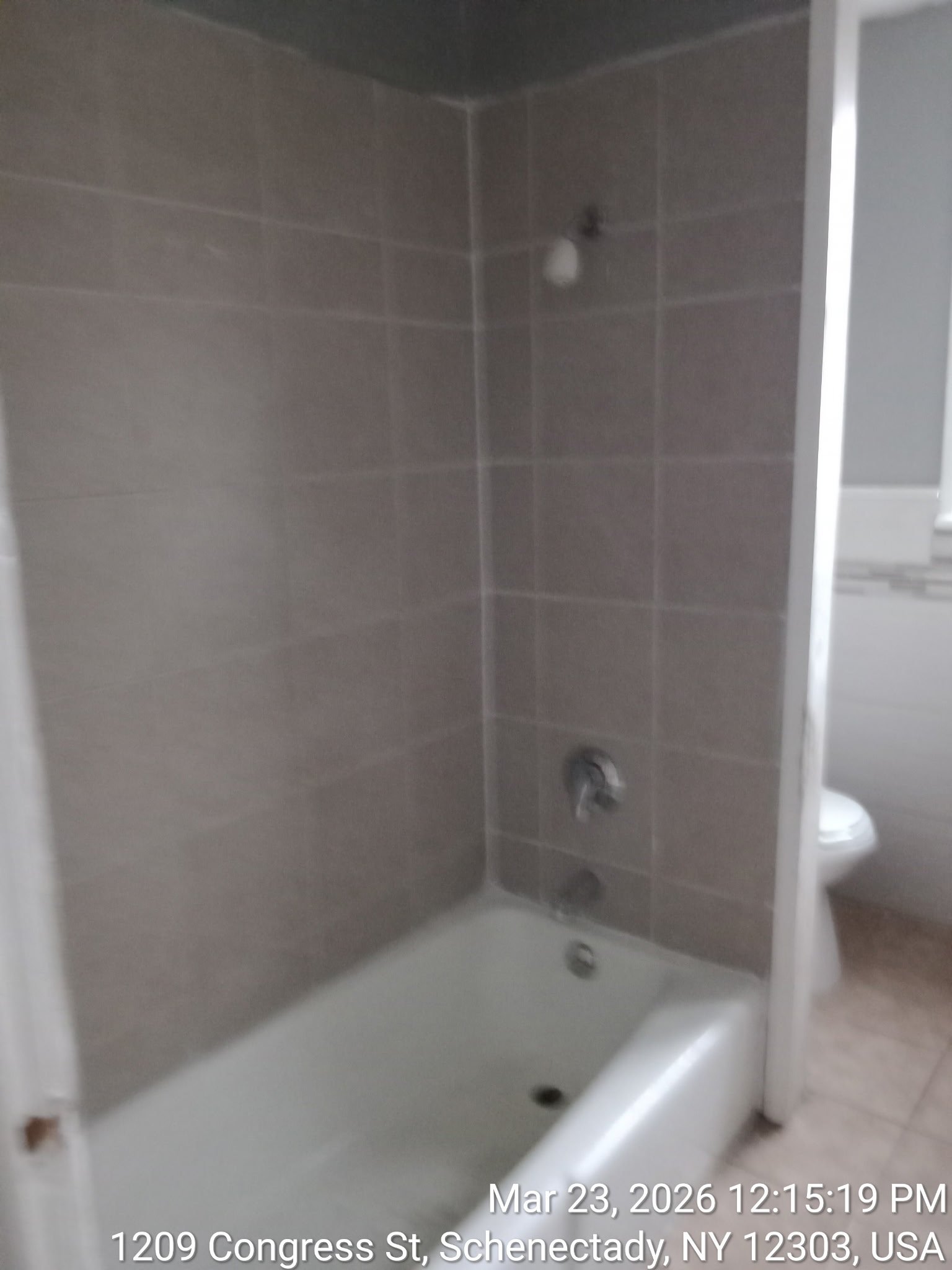 schenectady Apartment: 1209 congress st