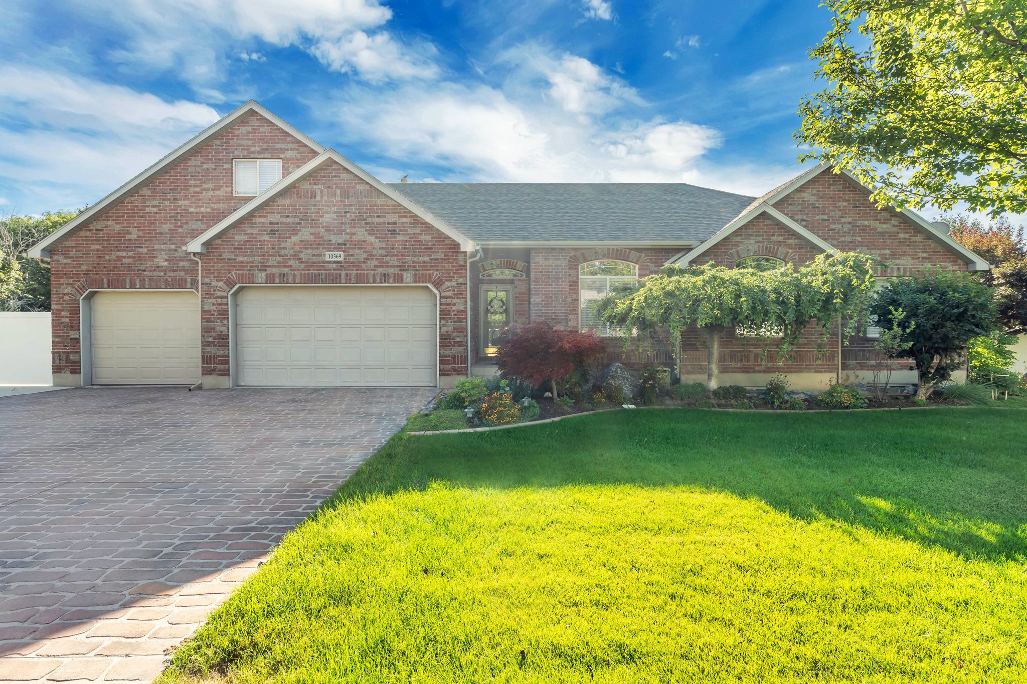 South Jordan House: 10369 S. 2840 W.