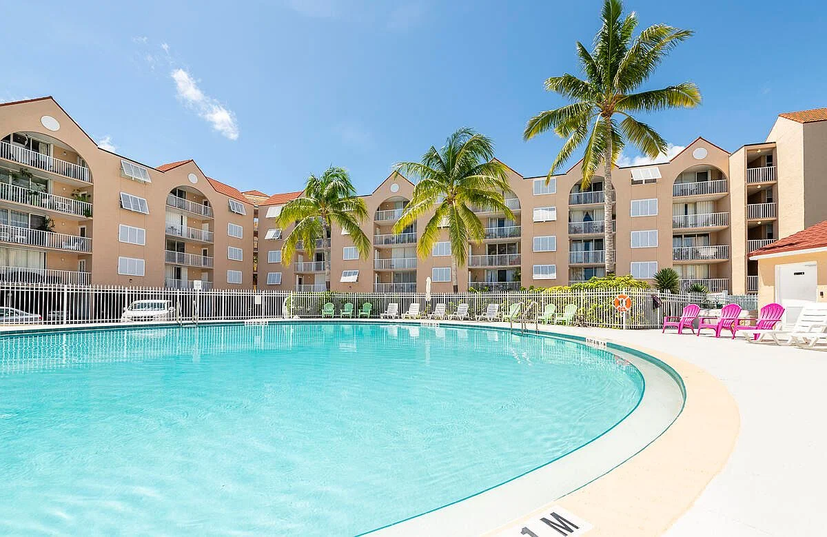 Key West Apartment: 3930 S. Roosevelt Blvd. N204