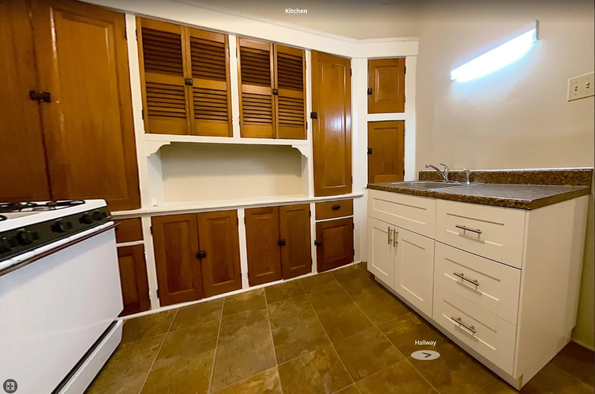 Milwaukee Apartment: 3000 N Oakland Ave.