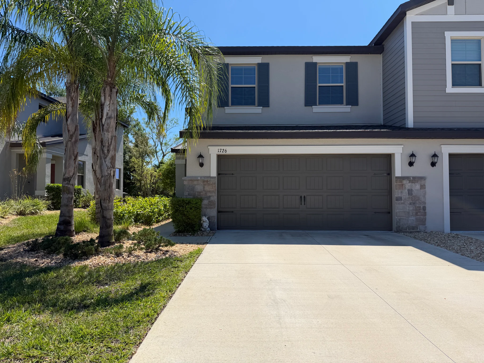 Lutz Townhome: 1726 Roseville St