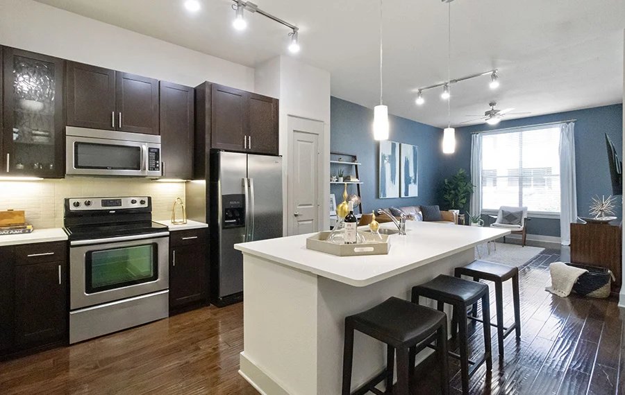 Arlington Townhome: 9584 Eden Road Arlington, TX 76002