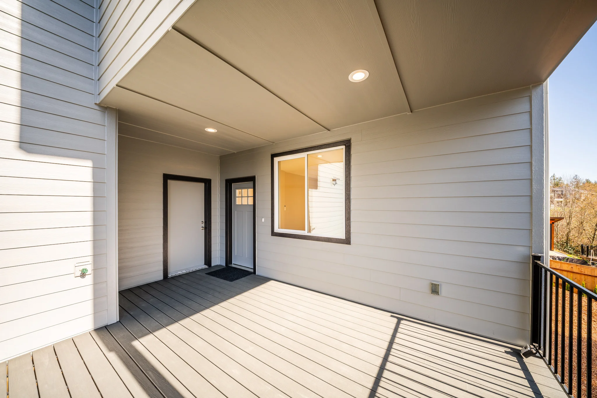 Longview Multiplex: 226 Curtis Dr