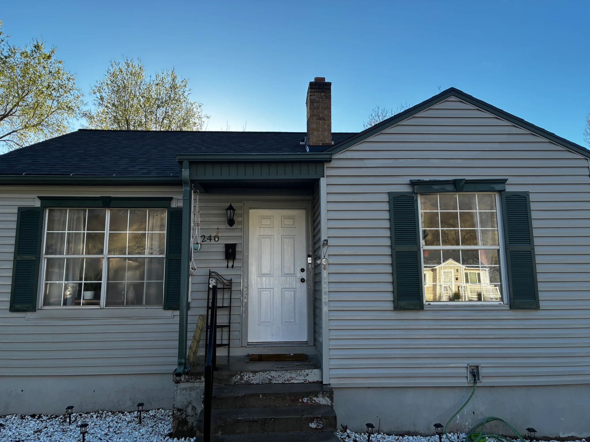 Provo House: 240 S 1000 E St
