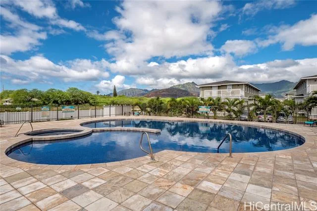 Waianae Townhome: 87-176 Maipalaoa Road