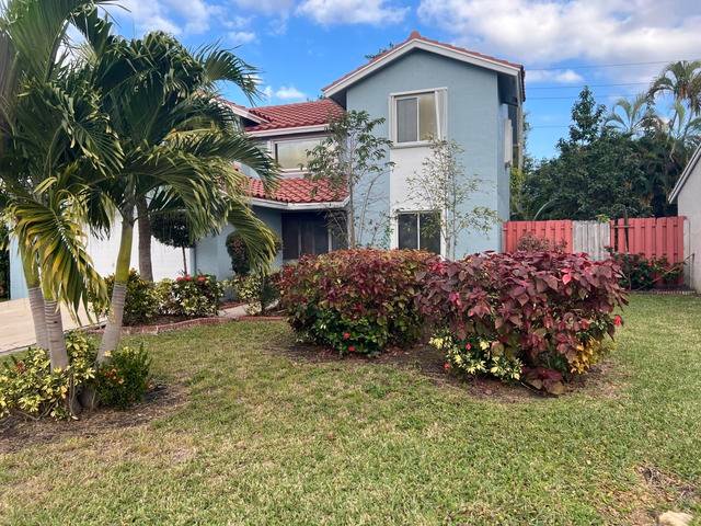 Boynton Beach House: 6165 Country Fair Circle
