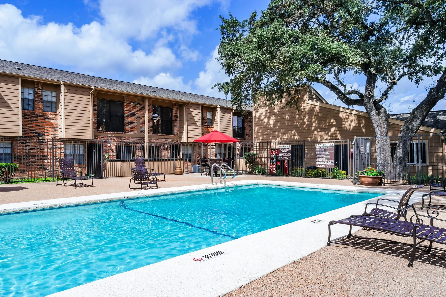 austin Apartment: 8600 Research blvd