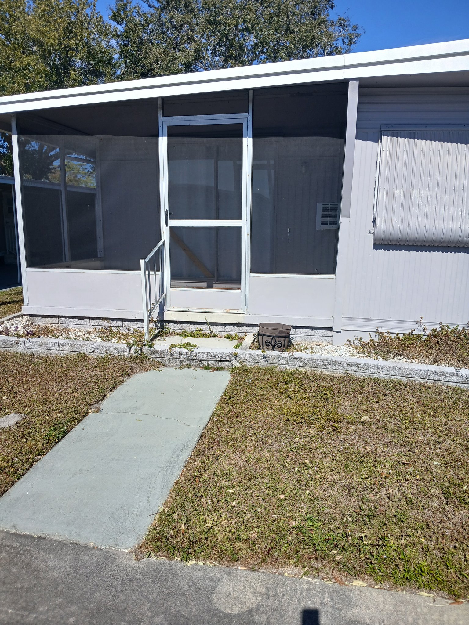 Largo Other: 2505 E Bay Dr