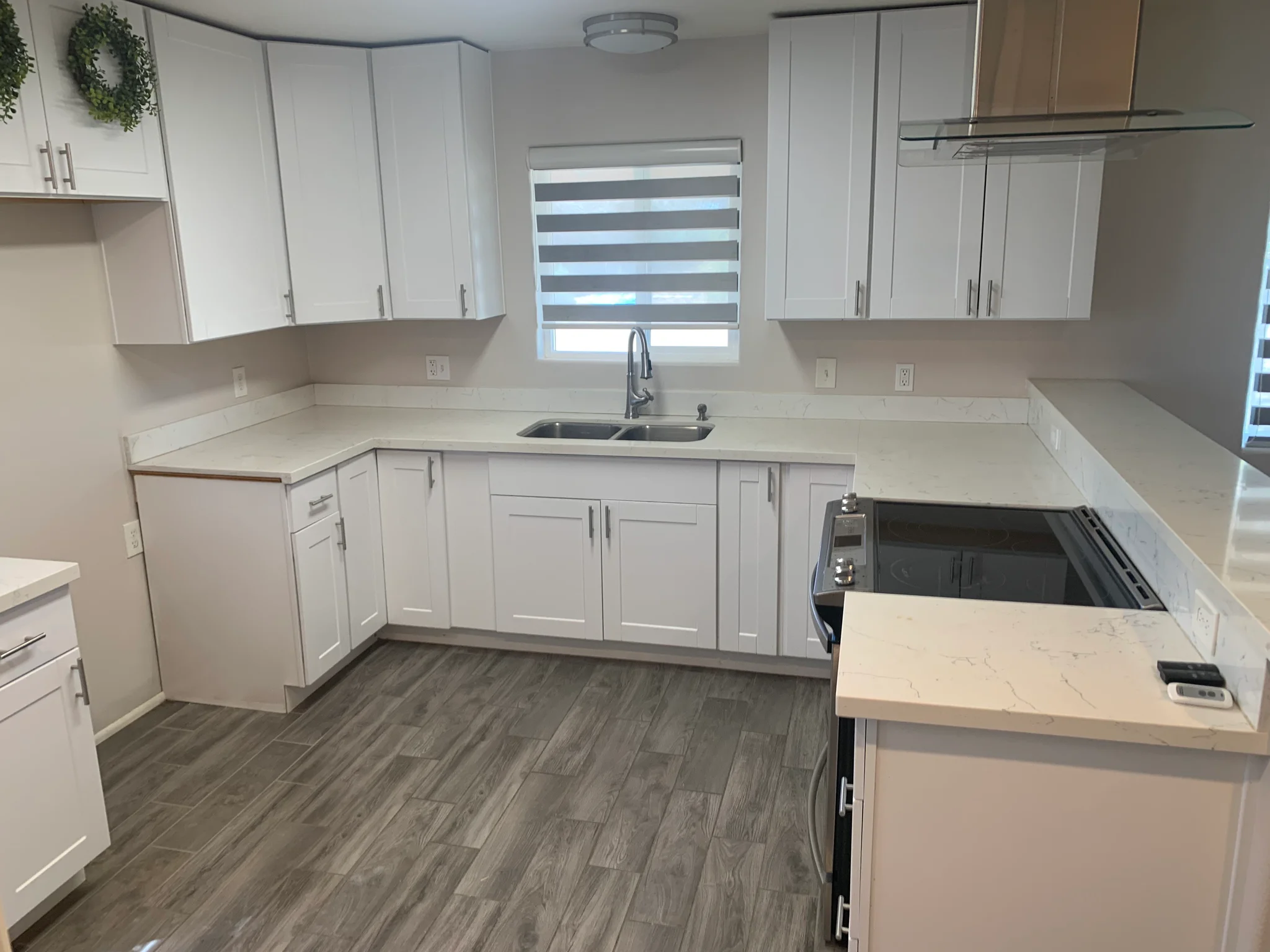 Blythe House: 9400 4th Ave