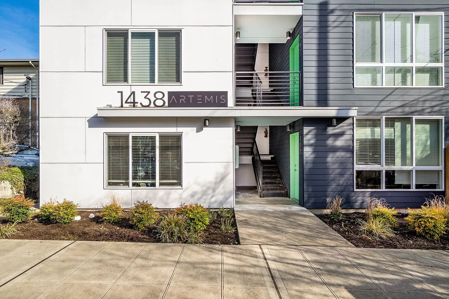 Seattle Apartment: 1436 NW 60th Street