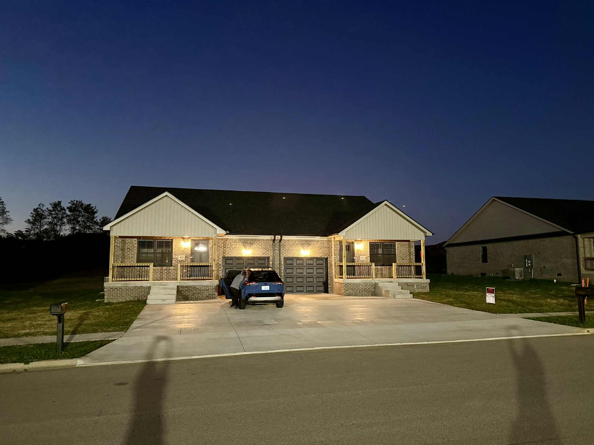 Berea Multiplex: 420 Nandino Circle