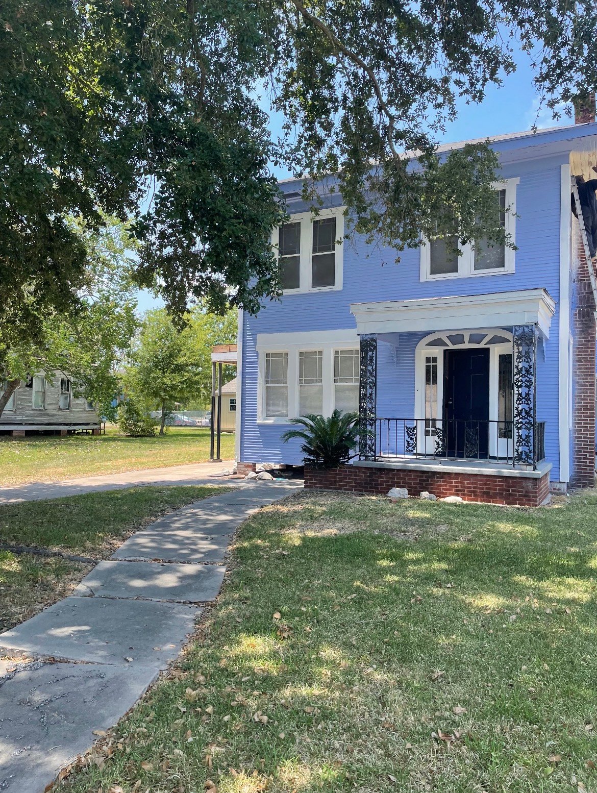 Port Arthur House: 2717 4th St