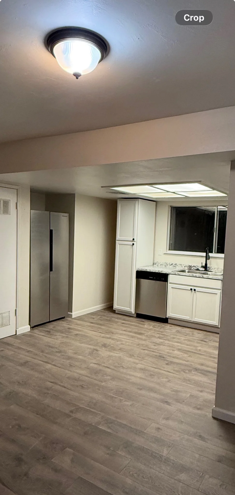 Ridgecrest Apartment: 629 E Ridgecrest Blvd