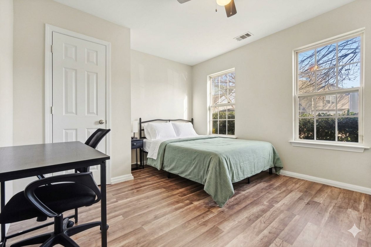 Charlotte House: 3014 Robin Terry Court