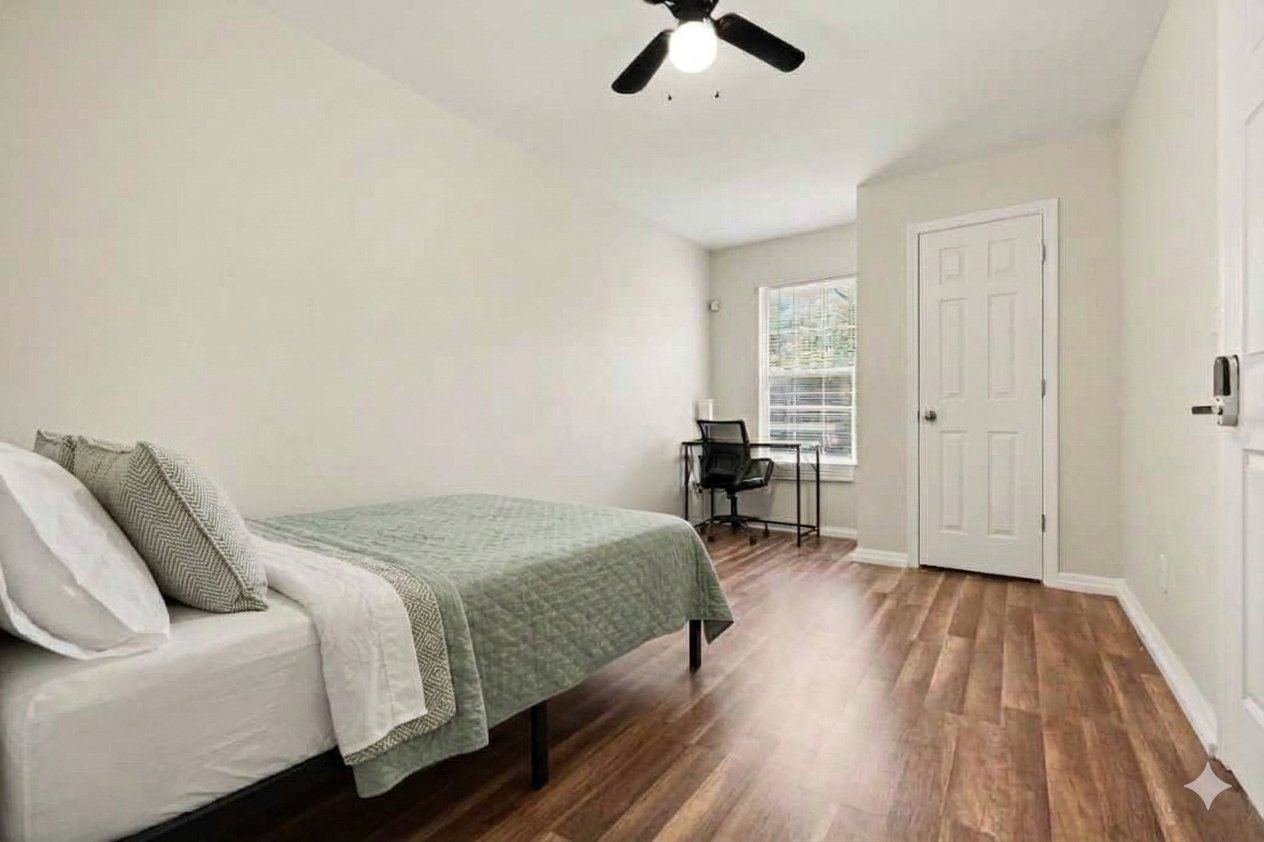 Charlotte House: 3014 Robin Terry Court