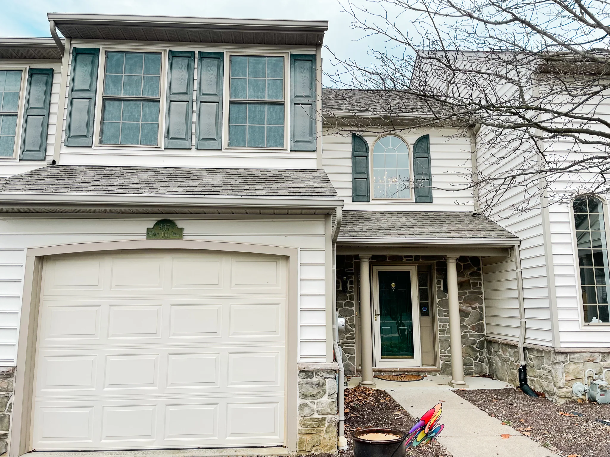 Lancaster Townhome: 437 Rabbit Hill Lane