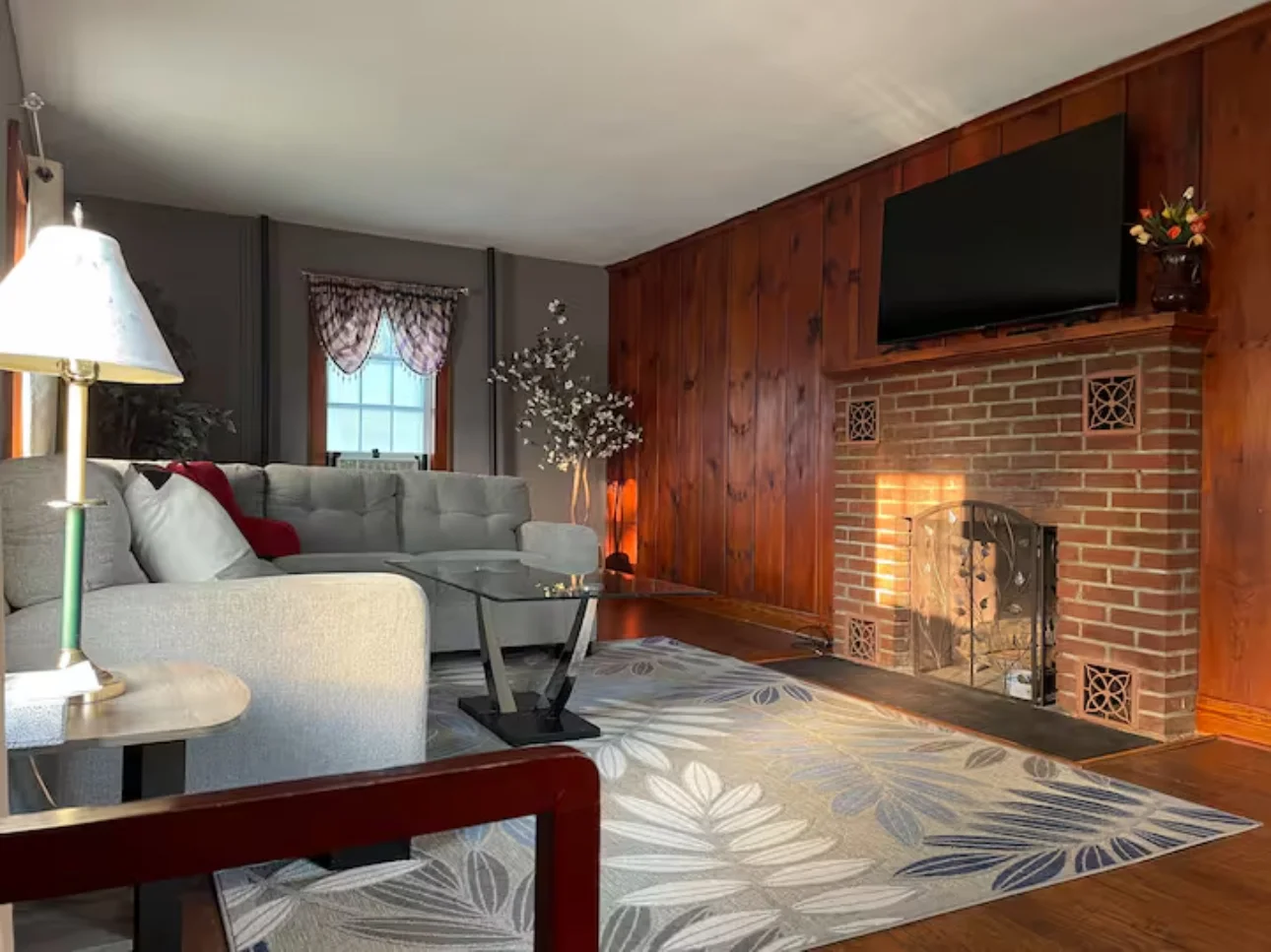 South Burlington House: 1626 williston road