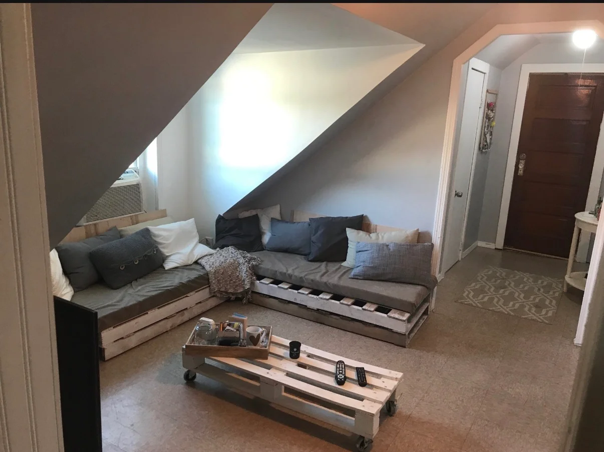 Lawrence Apartment: 54 Eaton st