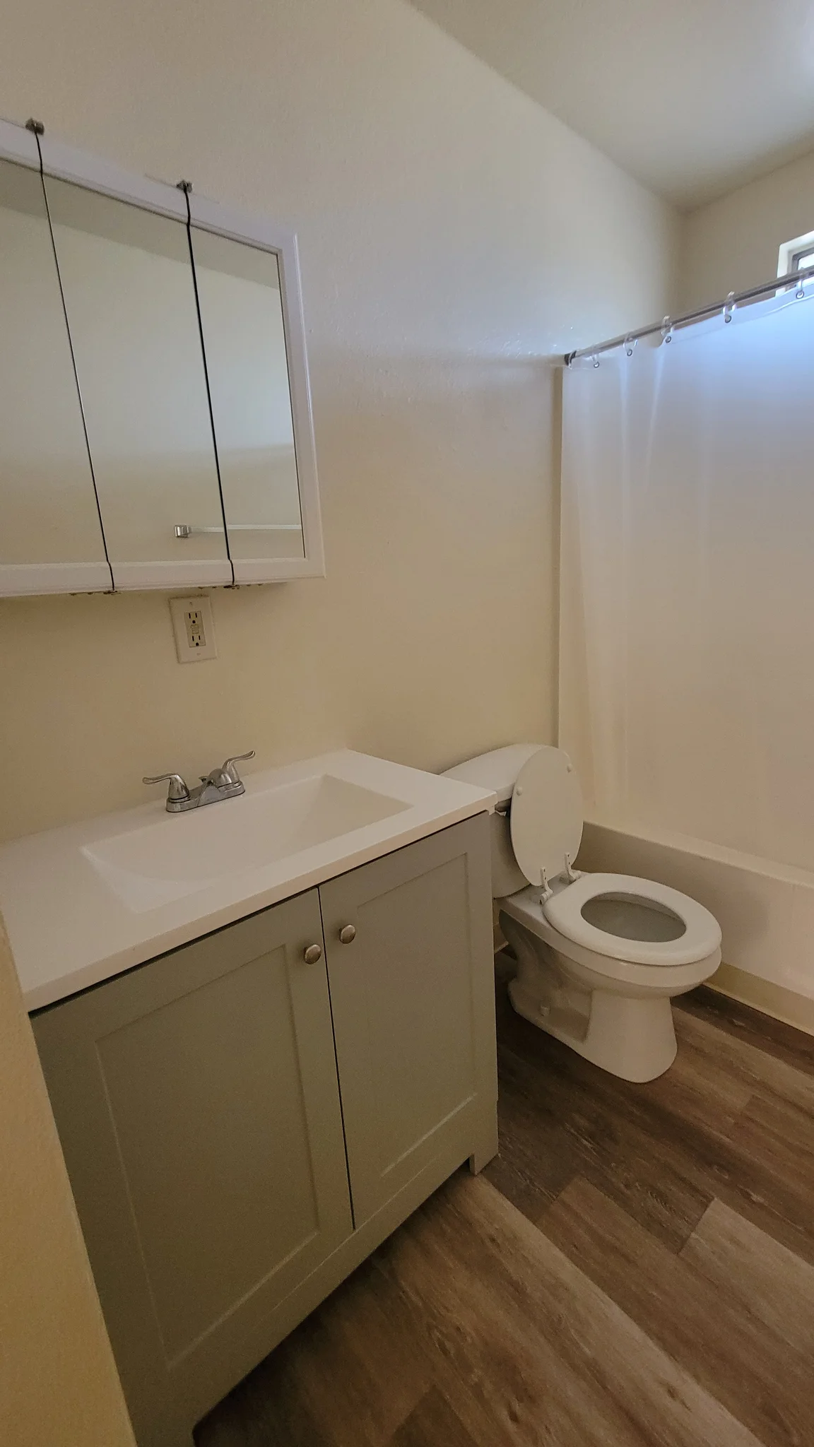 Victorville Apartment: 15549 Barranca Way