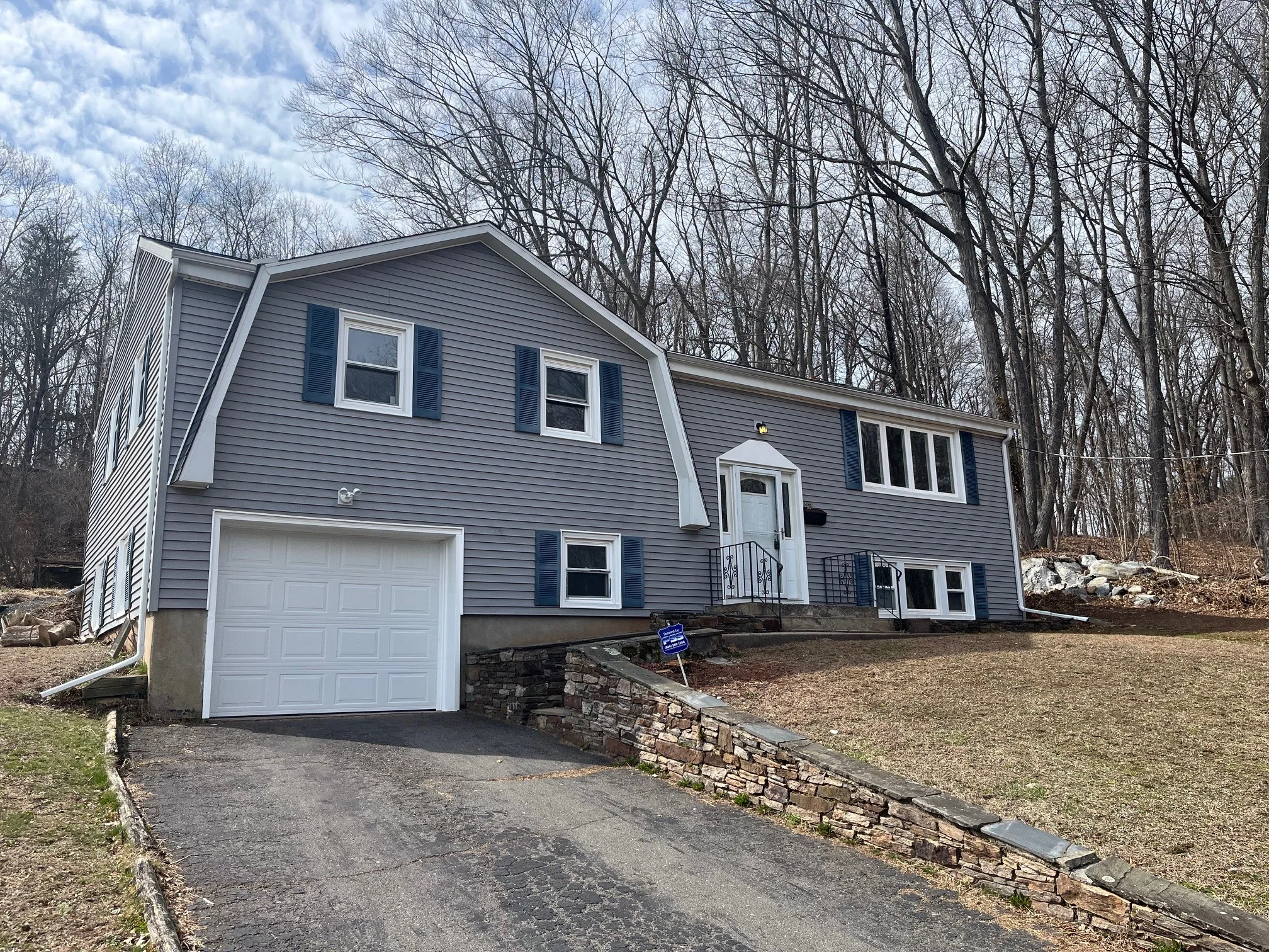 Berlin House: 49 Pheasant Run