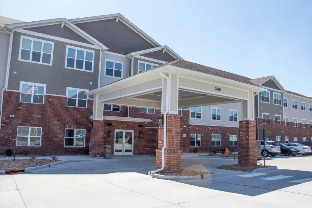 Pacific Apartment: 2630 Lisa Ln