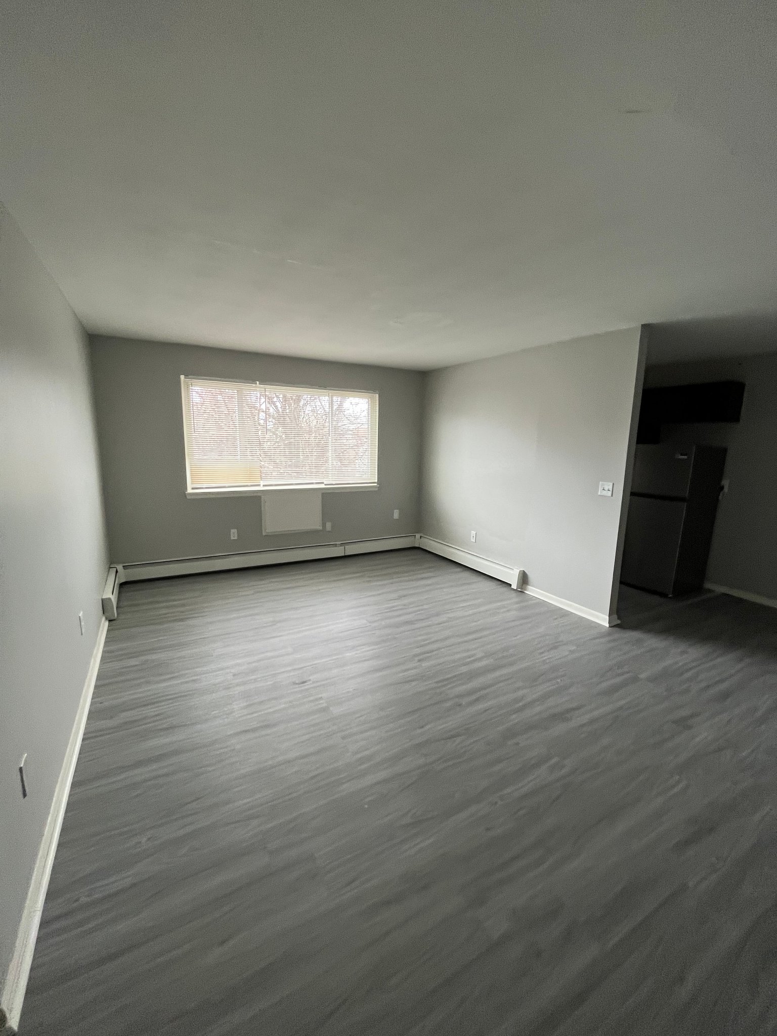 Hartford Apartment: 69 Ward Place