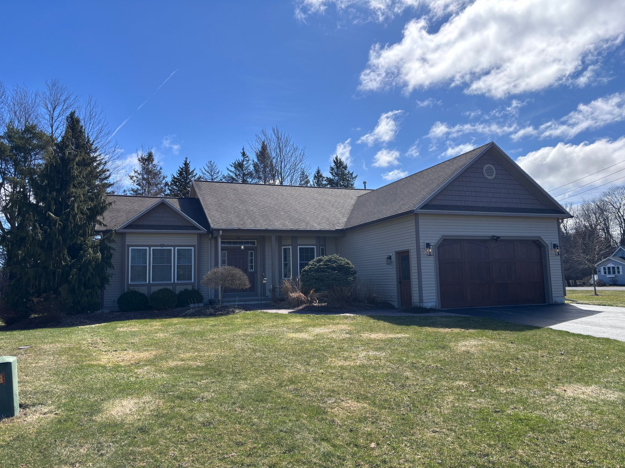 Clay House: 4946 Greenberry Dr