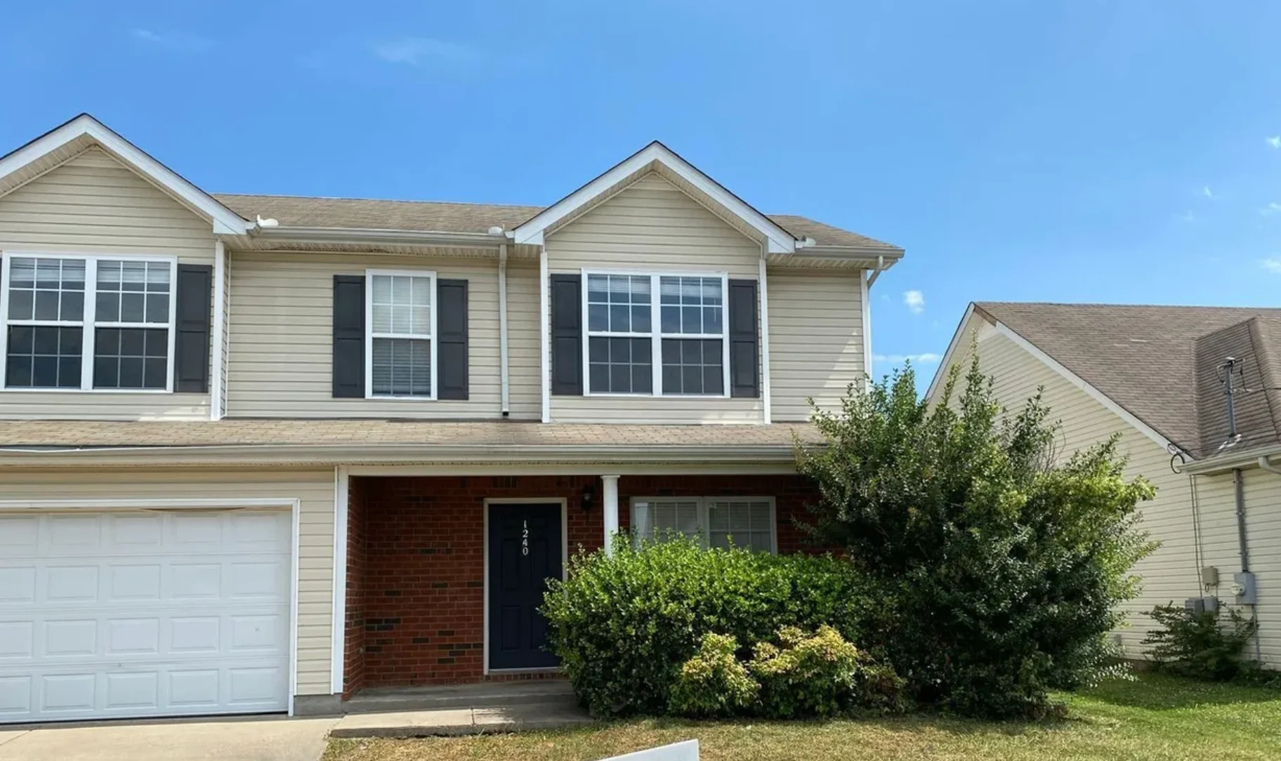 La Vergne House: 1240 Shannon Ln.