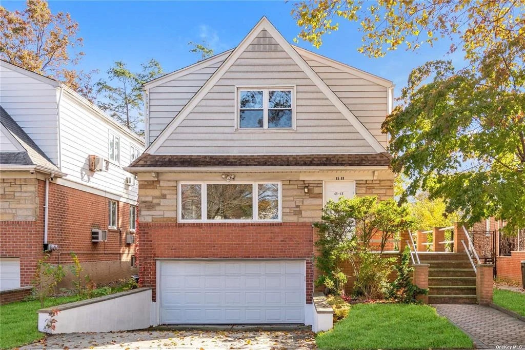 Rego Park Multiplex: 6568 Ellwell Cres