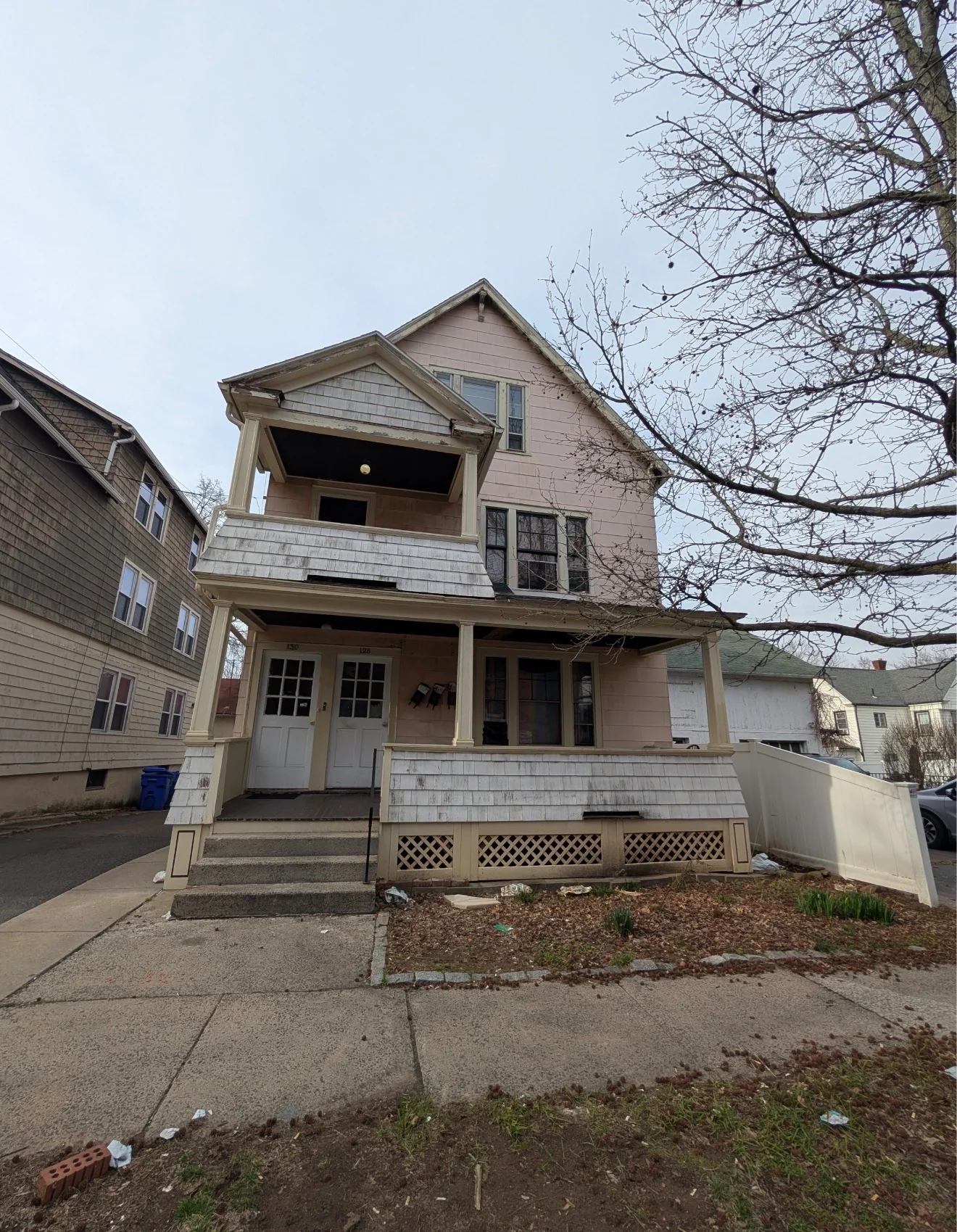 Middletown Multiplex: 128 Grand St