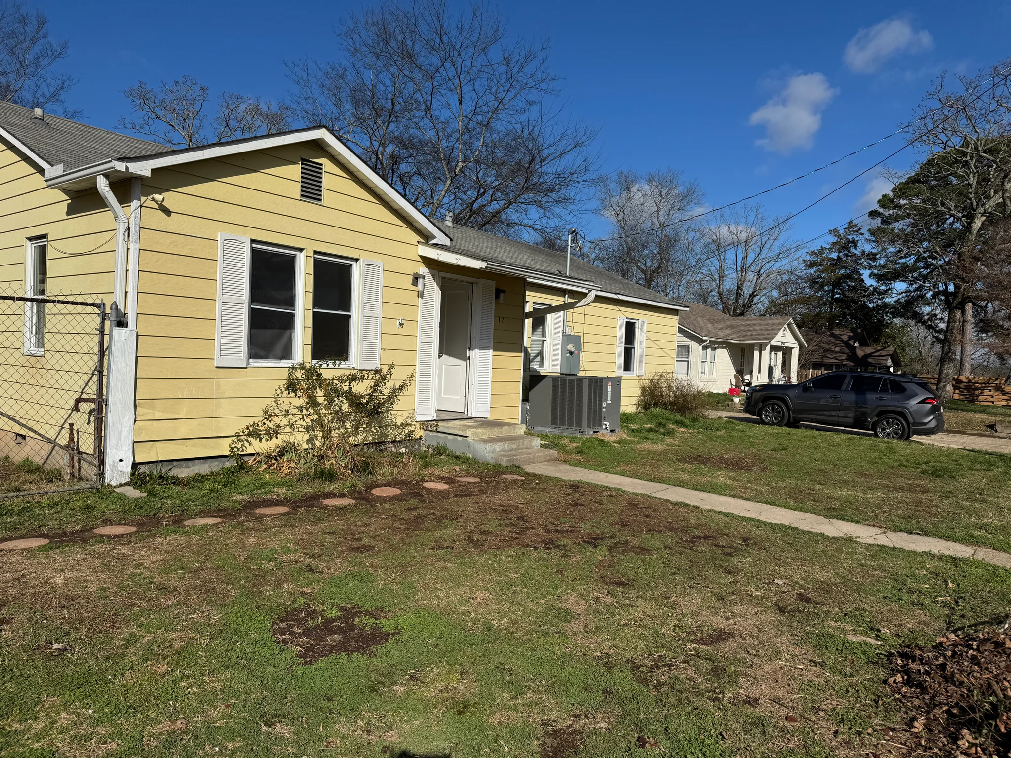 Hot Springs House: 1208 St. Louis