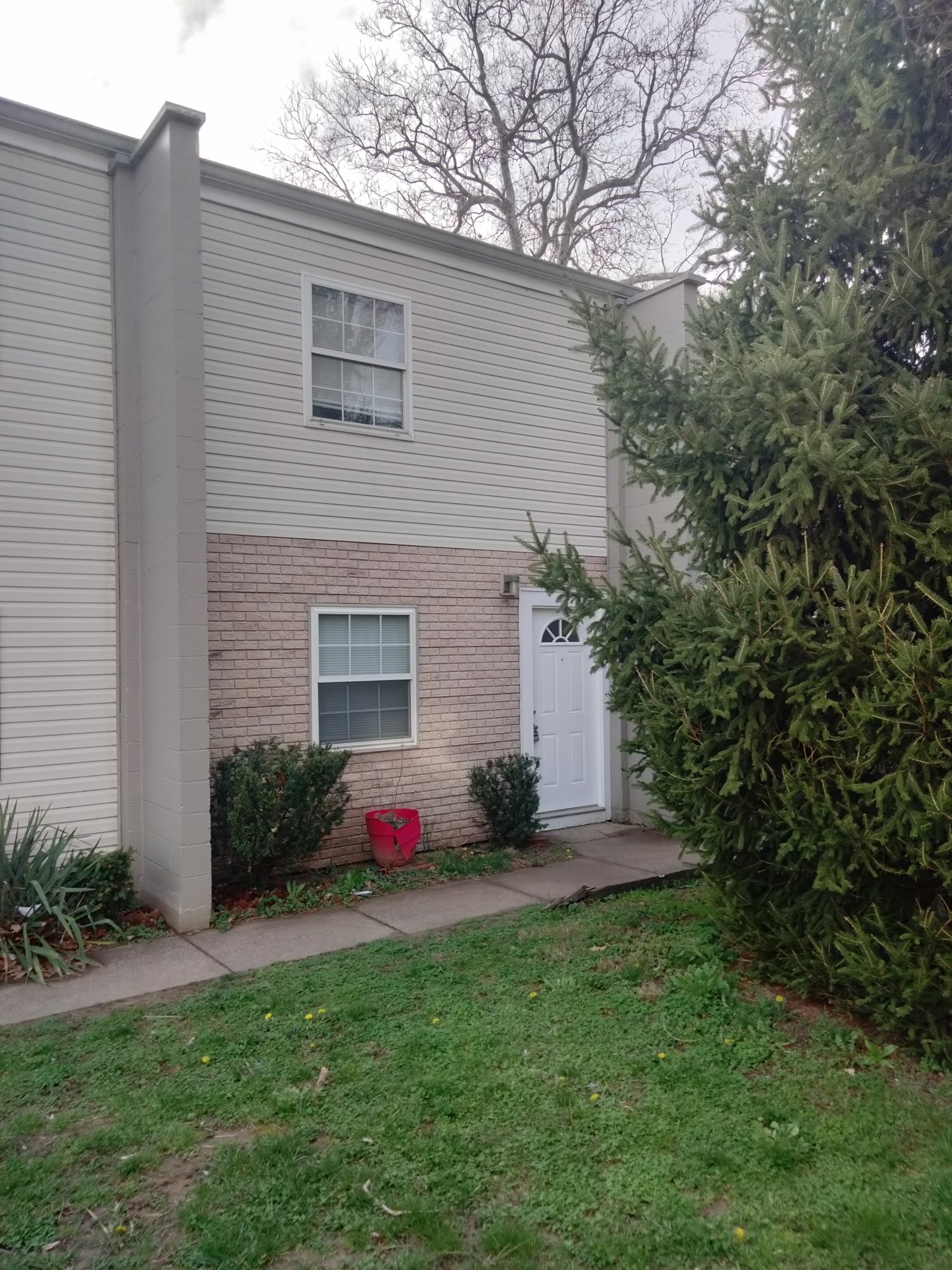 Cincinnati Townhome: 4 Poplar Street