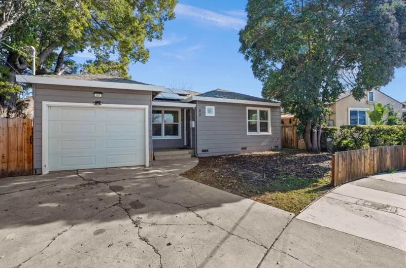 Pittsburg House: 80 Loma Vista Way