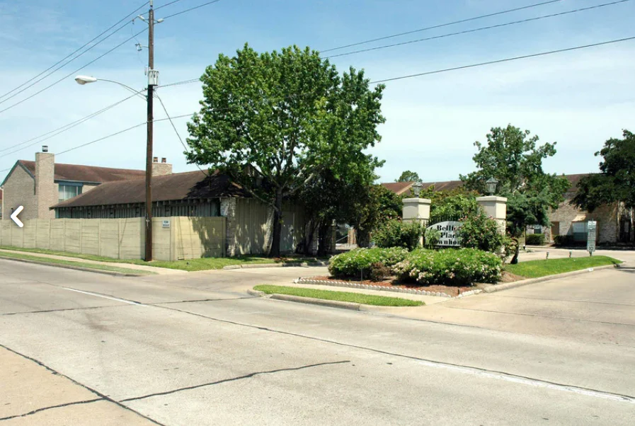Houston Townhome: 9200 W Bellfort