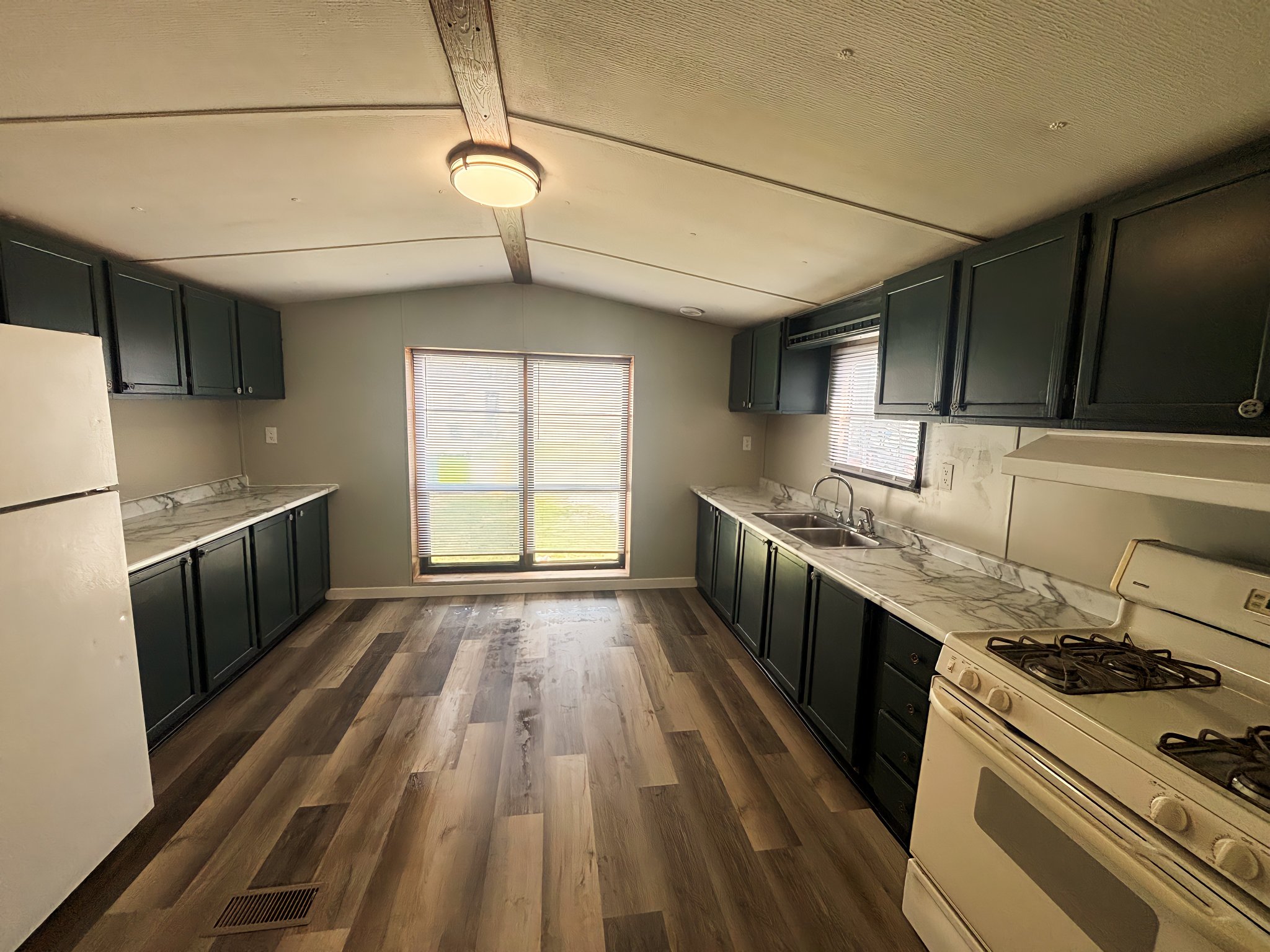 Quincy House: 508 Timber Ridge Lane