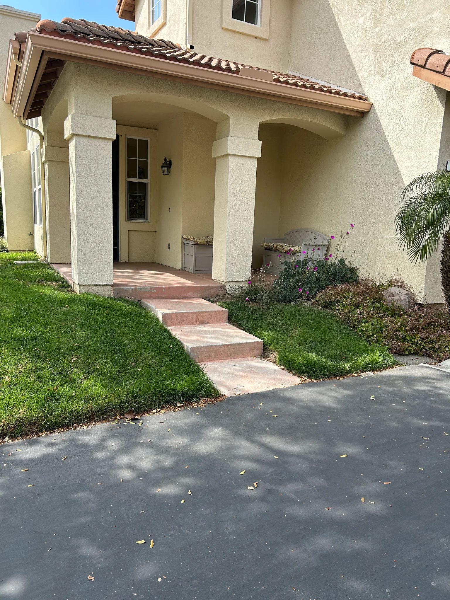 Ventura House: 319 W Shoshone St