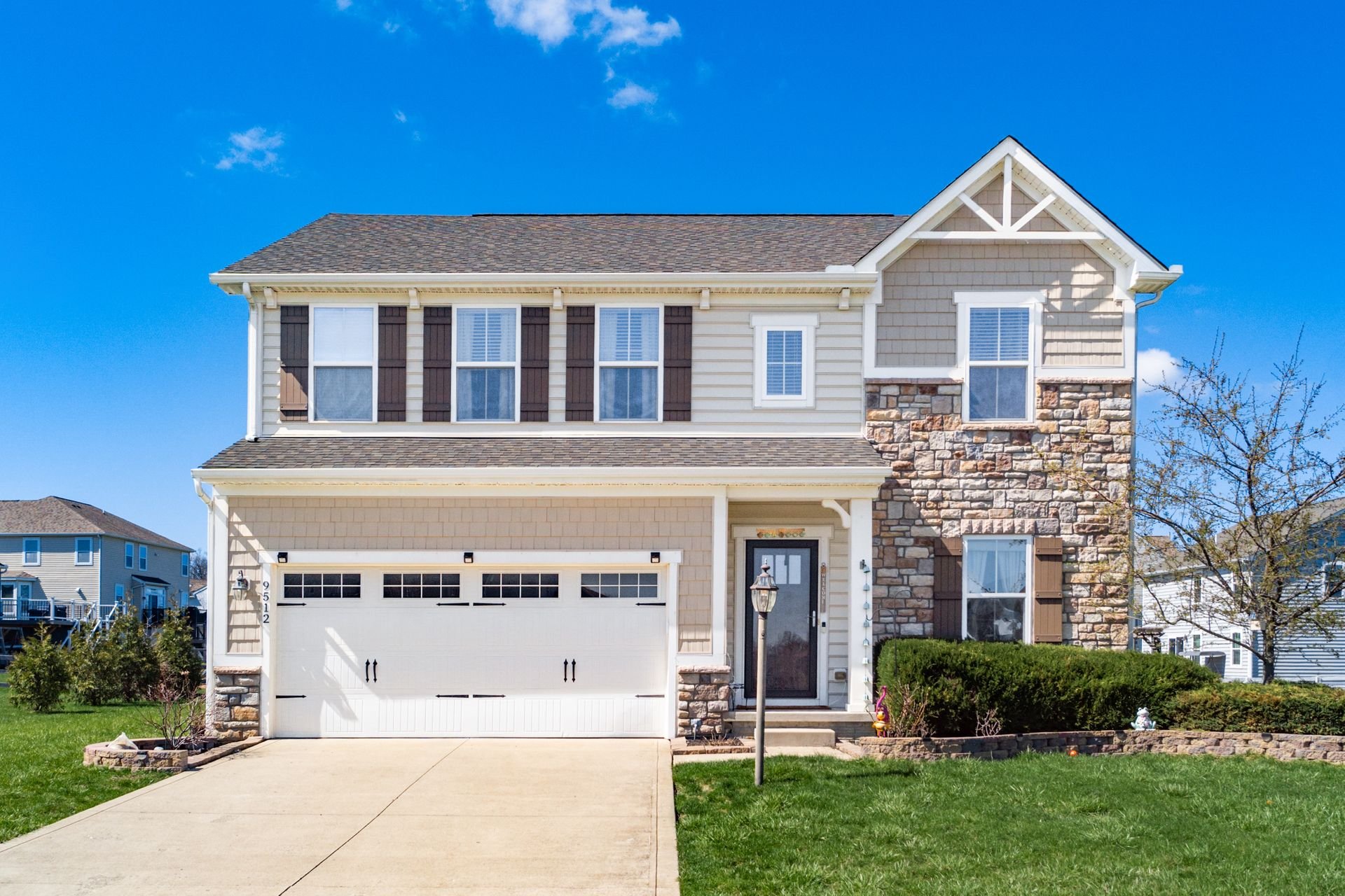 Plain City House: 9512 Wintersweet Ln